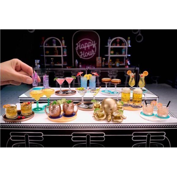 Mini Verse Make It Mini Happy Hour Blind Capsule DIY - Picture 6 of 7